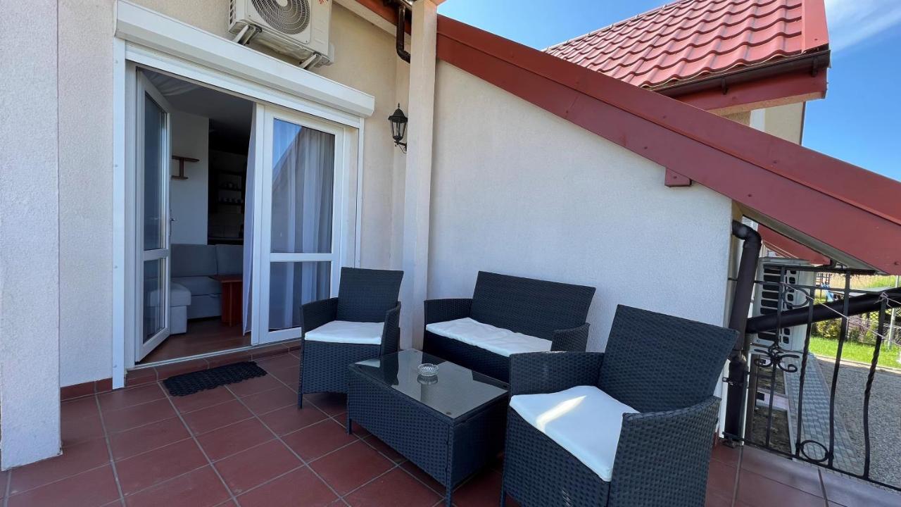 Villa Gravaldi Rowy  Exterior photo
