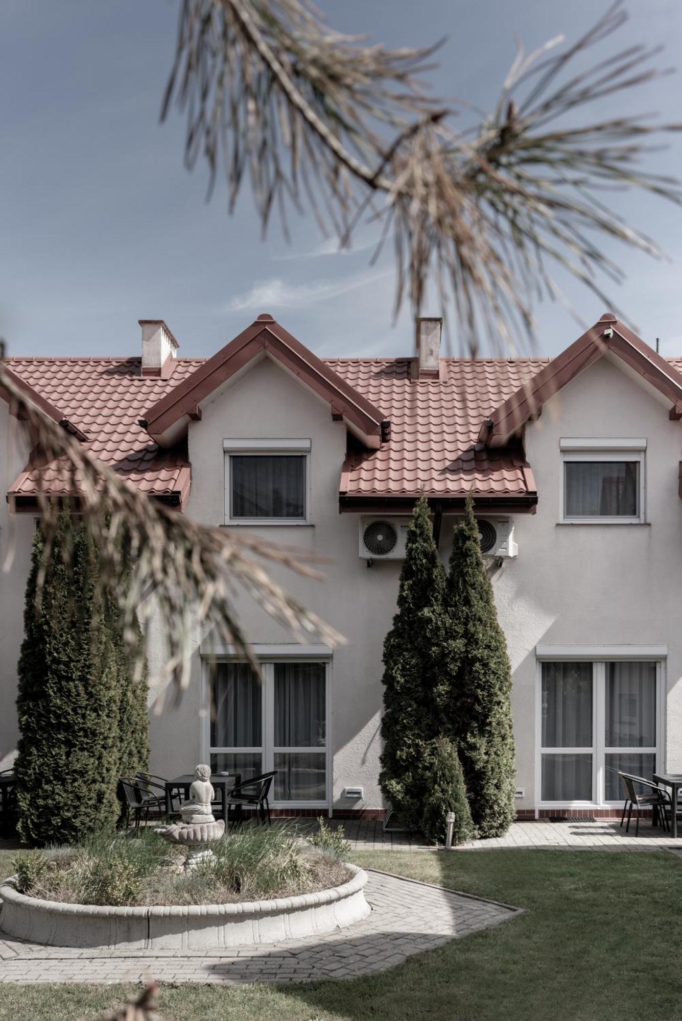 Villa Gravaldi Rowy  Exterior photo