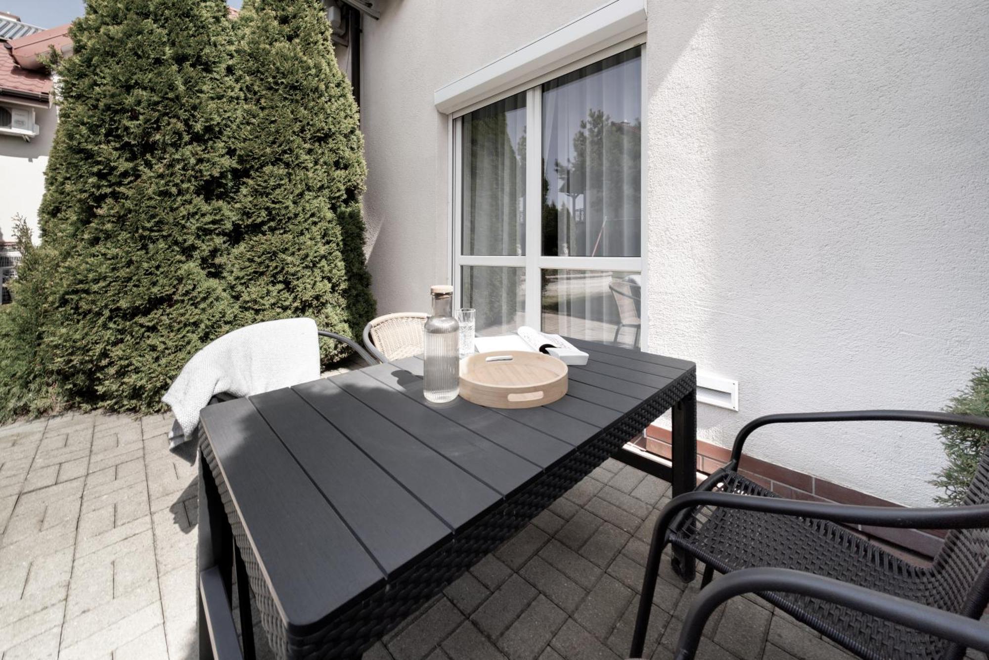 Villa Gravaldi Rowy  Exterior photo