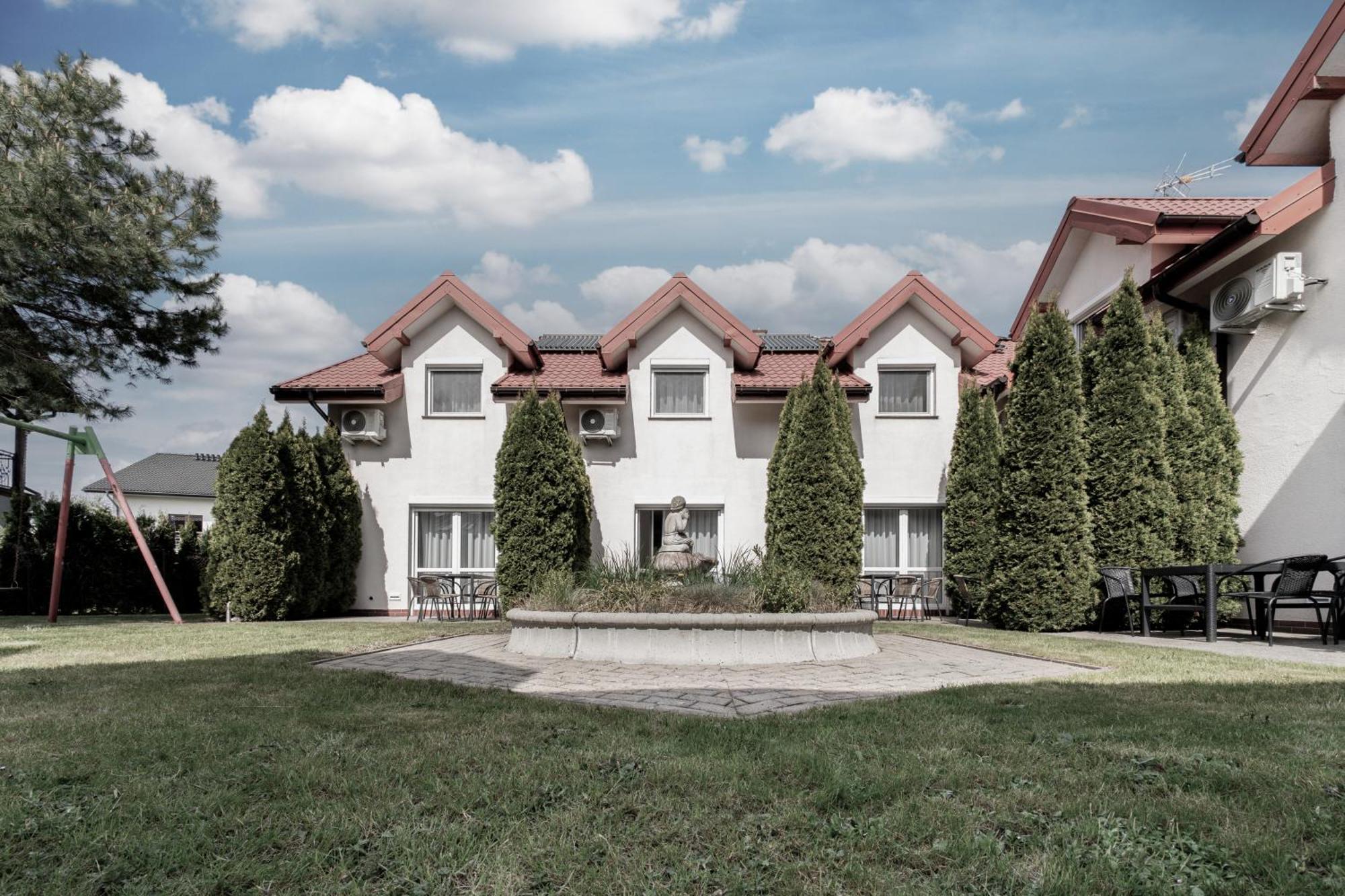 Villa Gravaldi Rowy  Exterior photo